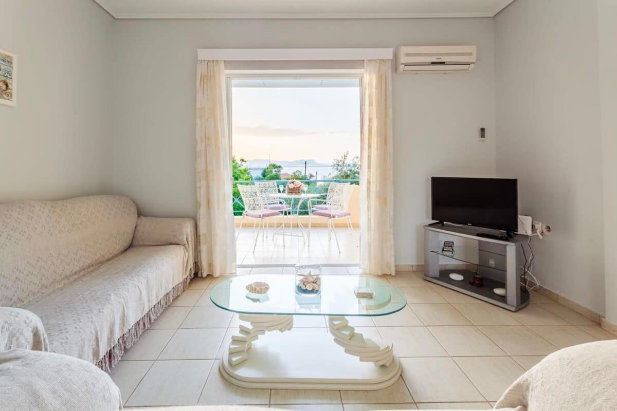 Villa Seaview Terrace Haven-Perfect Location By The Sea Kalamata Esterno foto