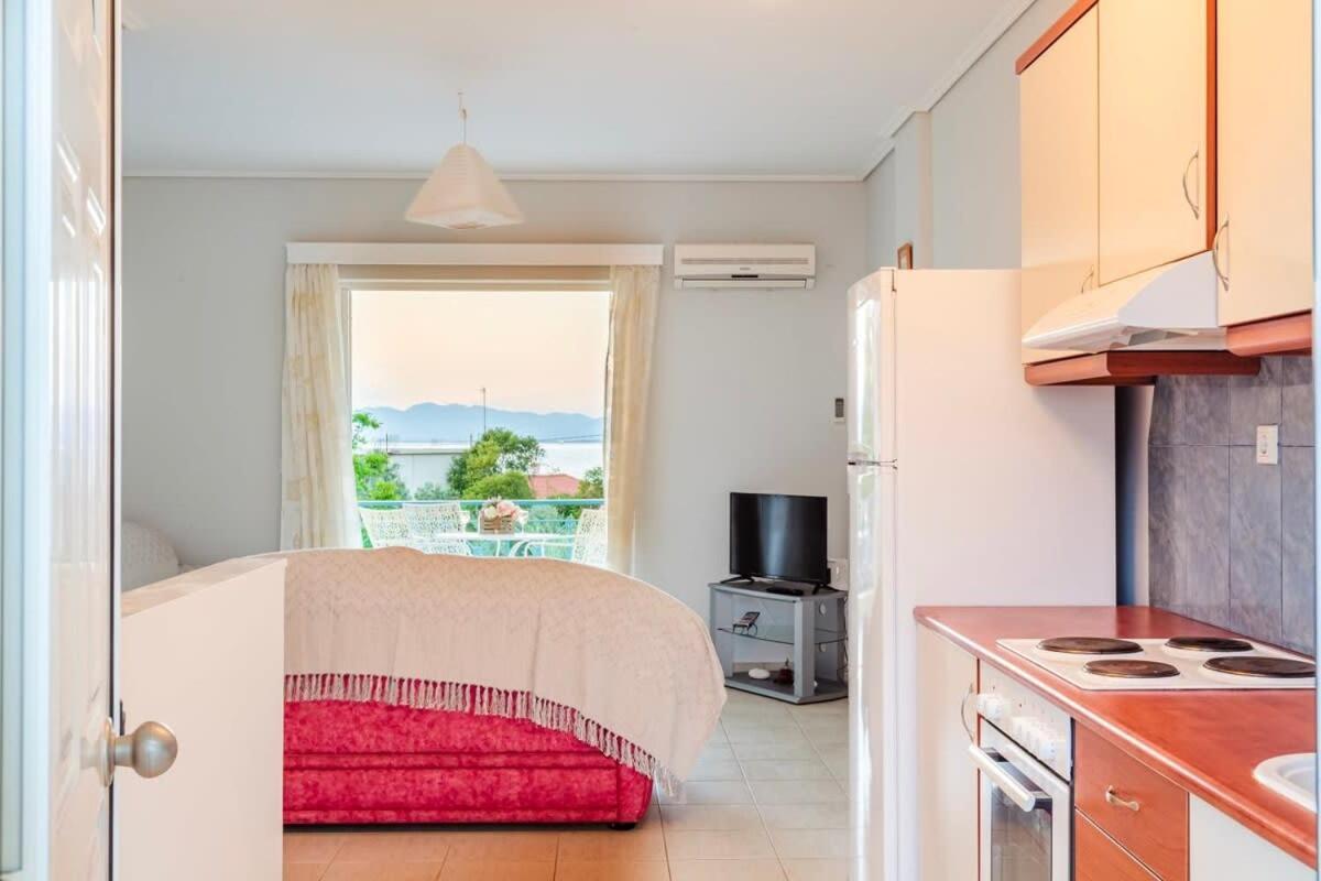 Villa Seaview Terrace Haven-Perfect Location By The Sea Kalamata Esterno foto